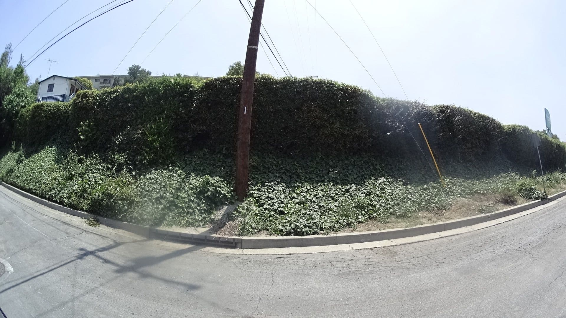 Street view near View Motel, Monterey Park — © mly_la (CC BY-SA · Mapillary)