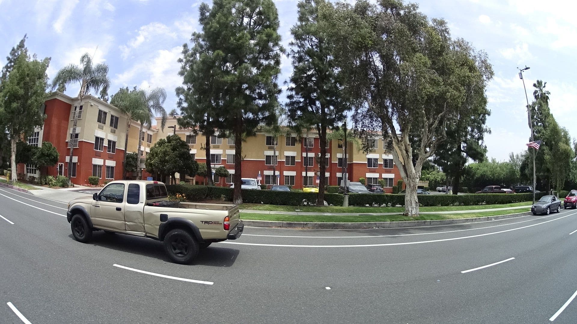 Street view near Extended Stay America, Burbank — © mly_la (CC BY-SA · Mapillary)