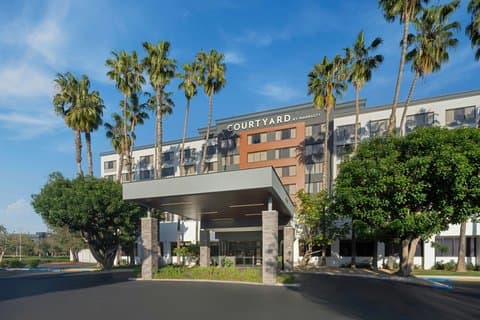 Courtyard Cypress Anaheim/Orange County, Hotel in Stanton