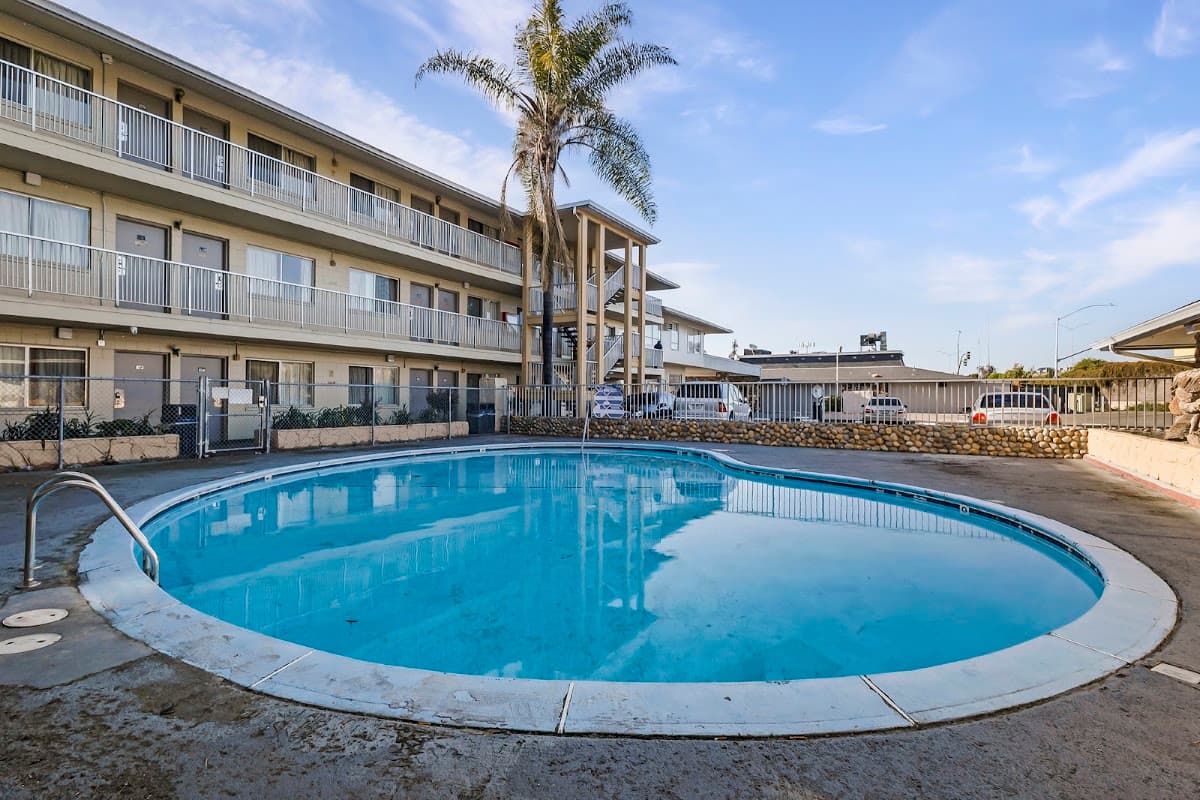 Heritage Inn Express Hayward, Hotel in Longwood - Winton Grove