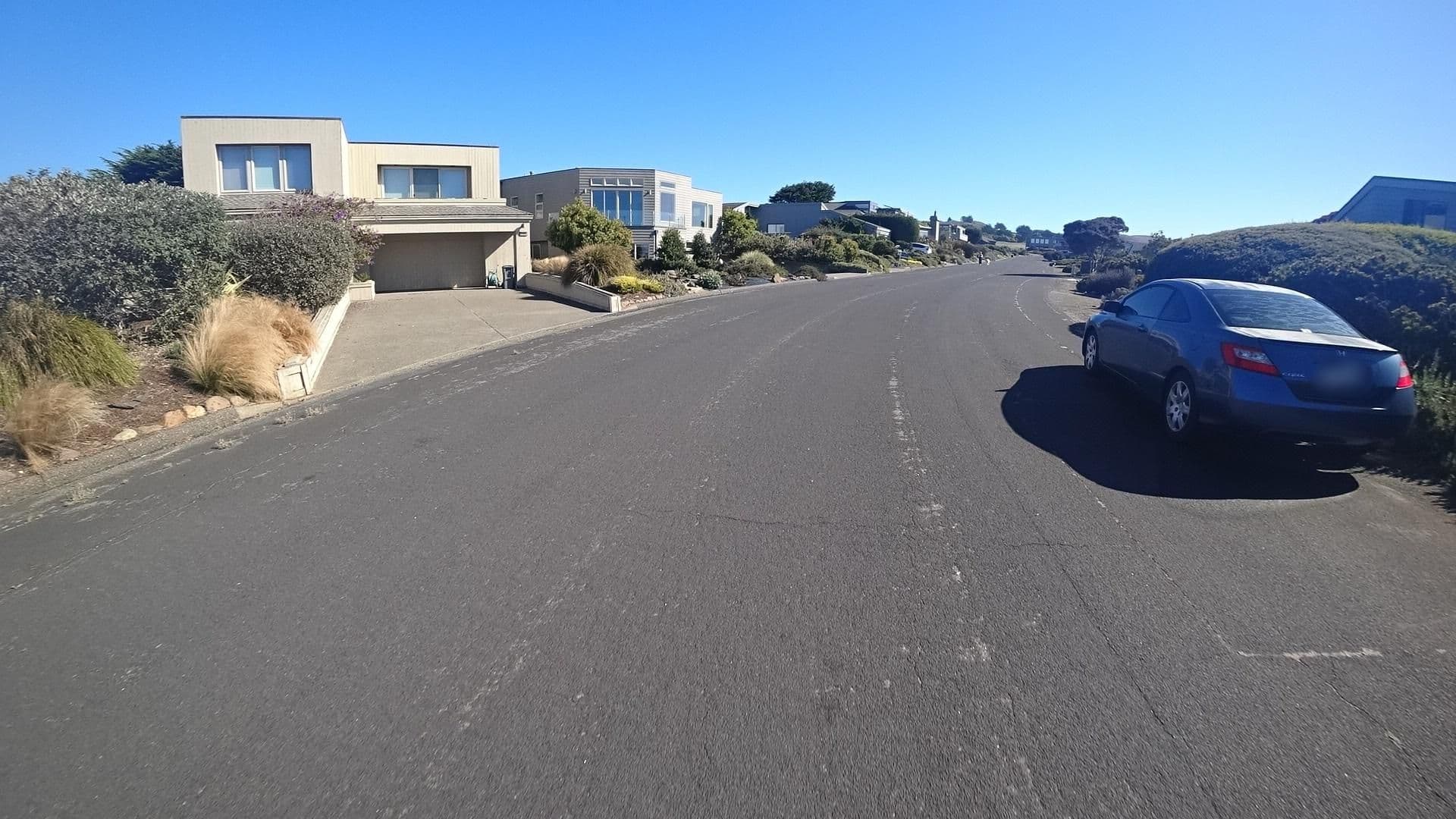 Street view near Paradise at the Bay, Bodega Bay — © marker_geo (CC BY-SA · Mapillary)
