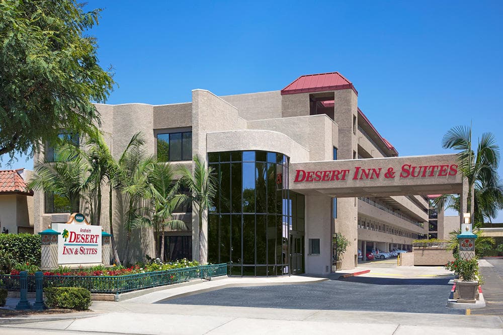 Anaheim Desert Inn and Suites, Hotel in Anaheim