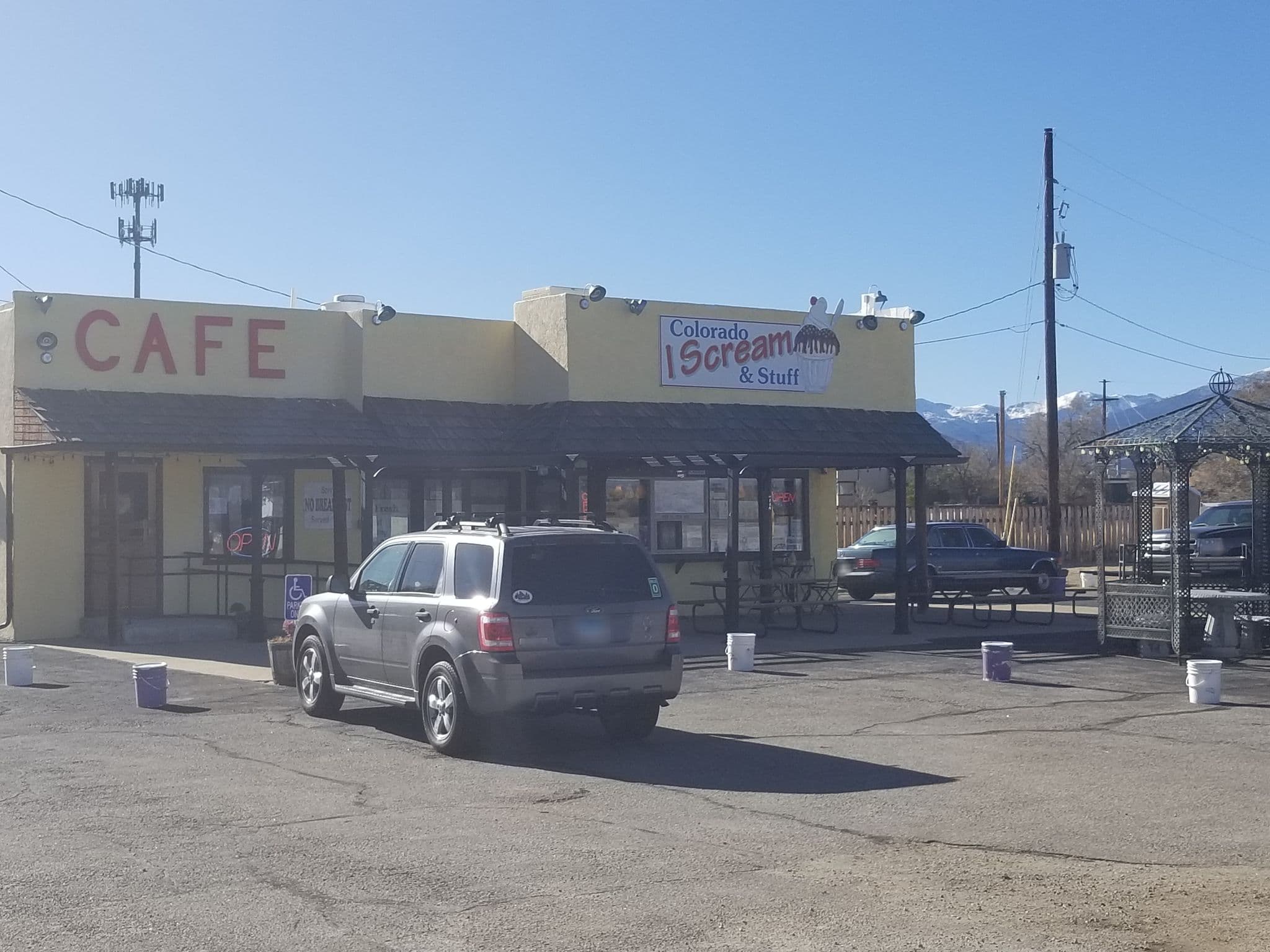 Street view near The Lodge, Gunnison — © jbthemilker (CC BY-SA · Mapillary)