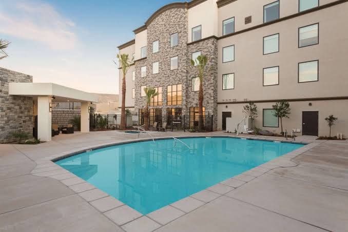 Wingate by Wyndham Hurricane Near Zion National Park, Hotel in Hurricane