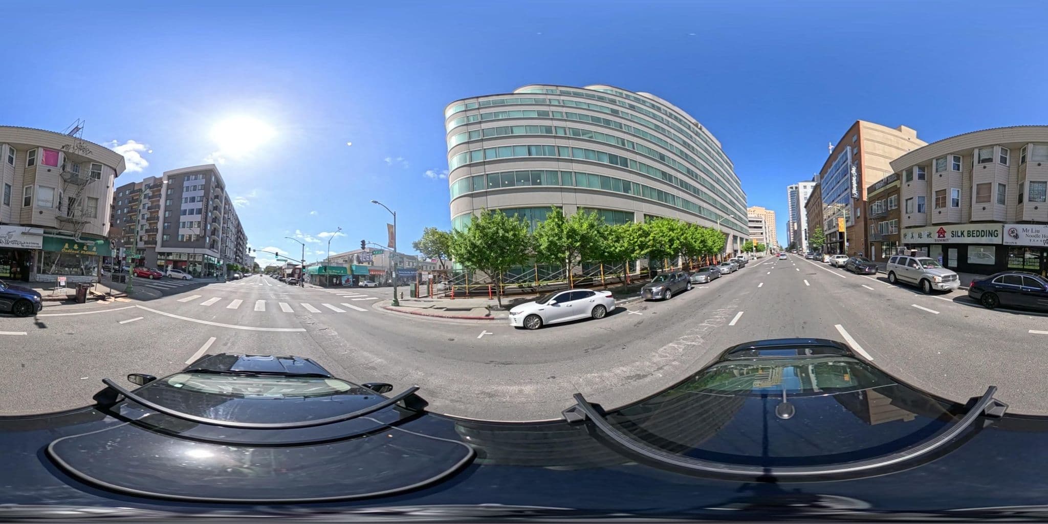 Street view near Hampton Inn, Oakland — © black_tea (CC BY-SA · Mapillary)