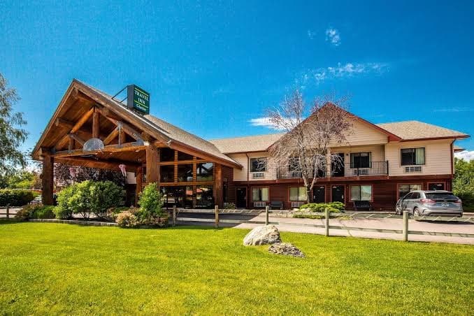 Wonderstone at Glacier, Hotel in Columbia Falls