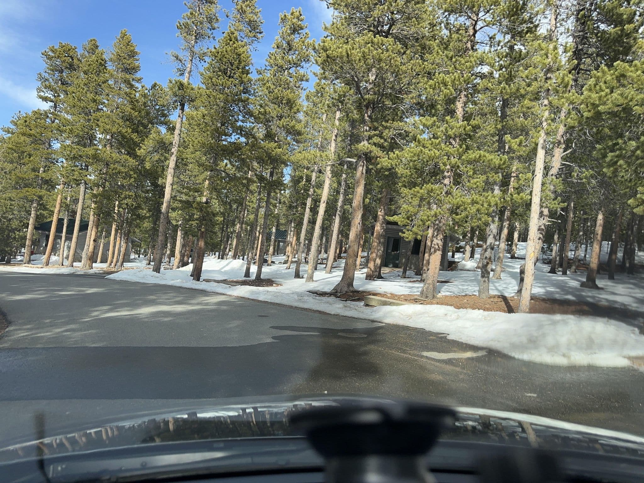 Street view near Cabin 4, Coal Creek — © quickness805 (CC BY-SA · Mapillary)