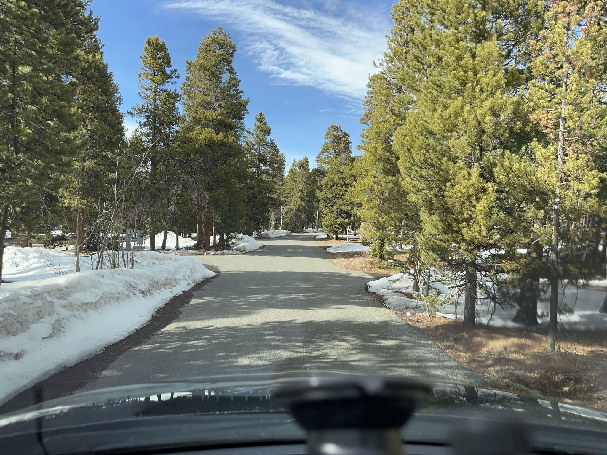Street view near Yurt 1, Coal Creek — © quickness805 (CC BY-SA · Mapillary)