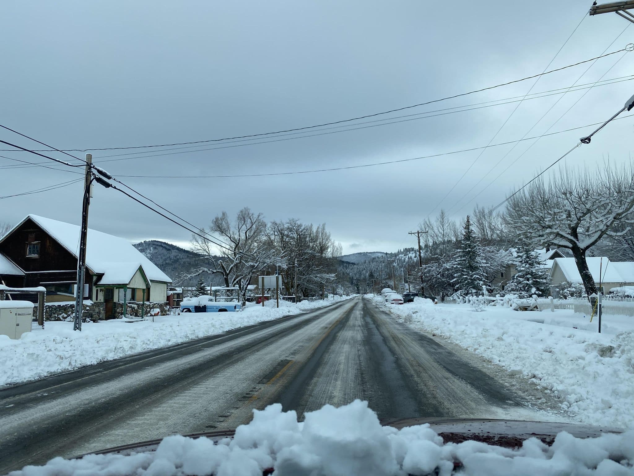 Street view near Globe Hotel, Portola — © eneerhut (CC BY-SA · Mapillary)
