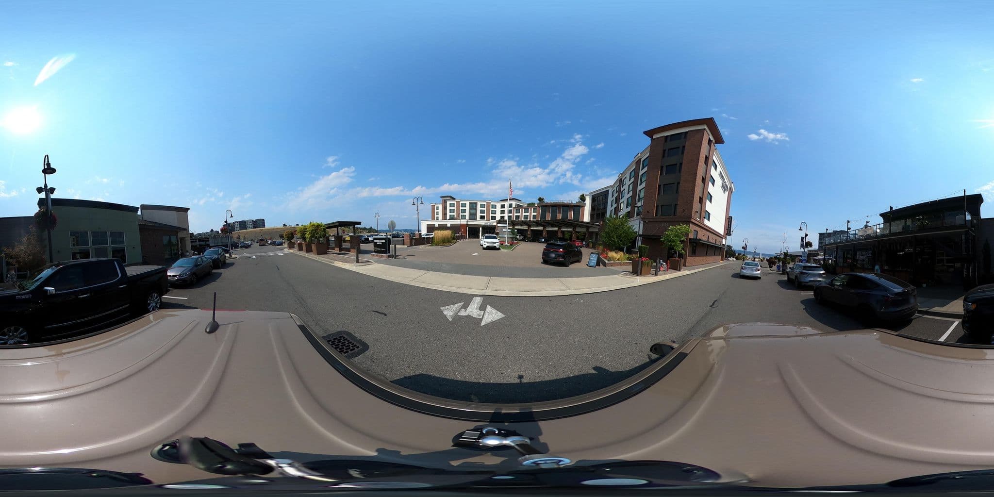 Street view near Silver Cloud Hotel Tacoma Point Ruston Waterfront, Browns Point — © LowestPotential (CC BY-SA · Mapillary)
