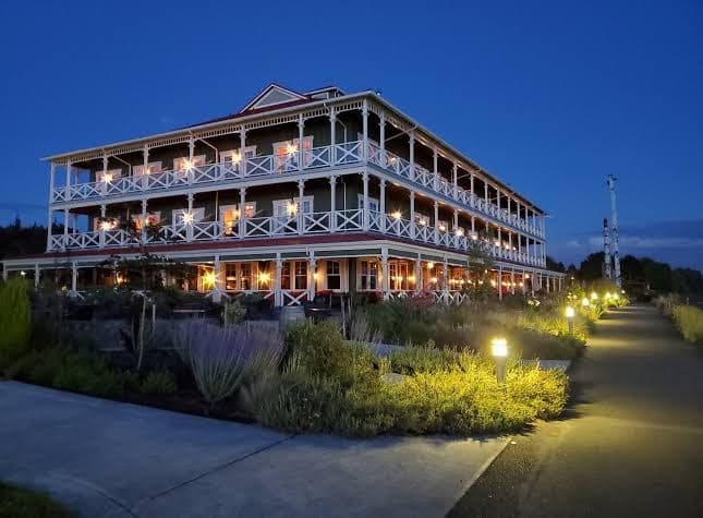 McMenamins Kalama Harbor Lodge, Hotel in Kalama