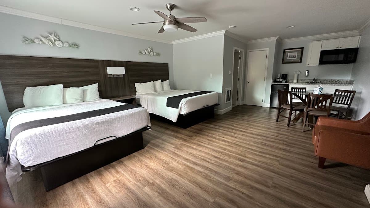 Sea Breeze Inn & Cottages, Hotel in Pacific Grove