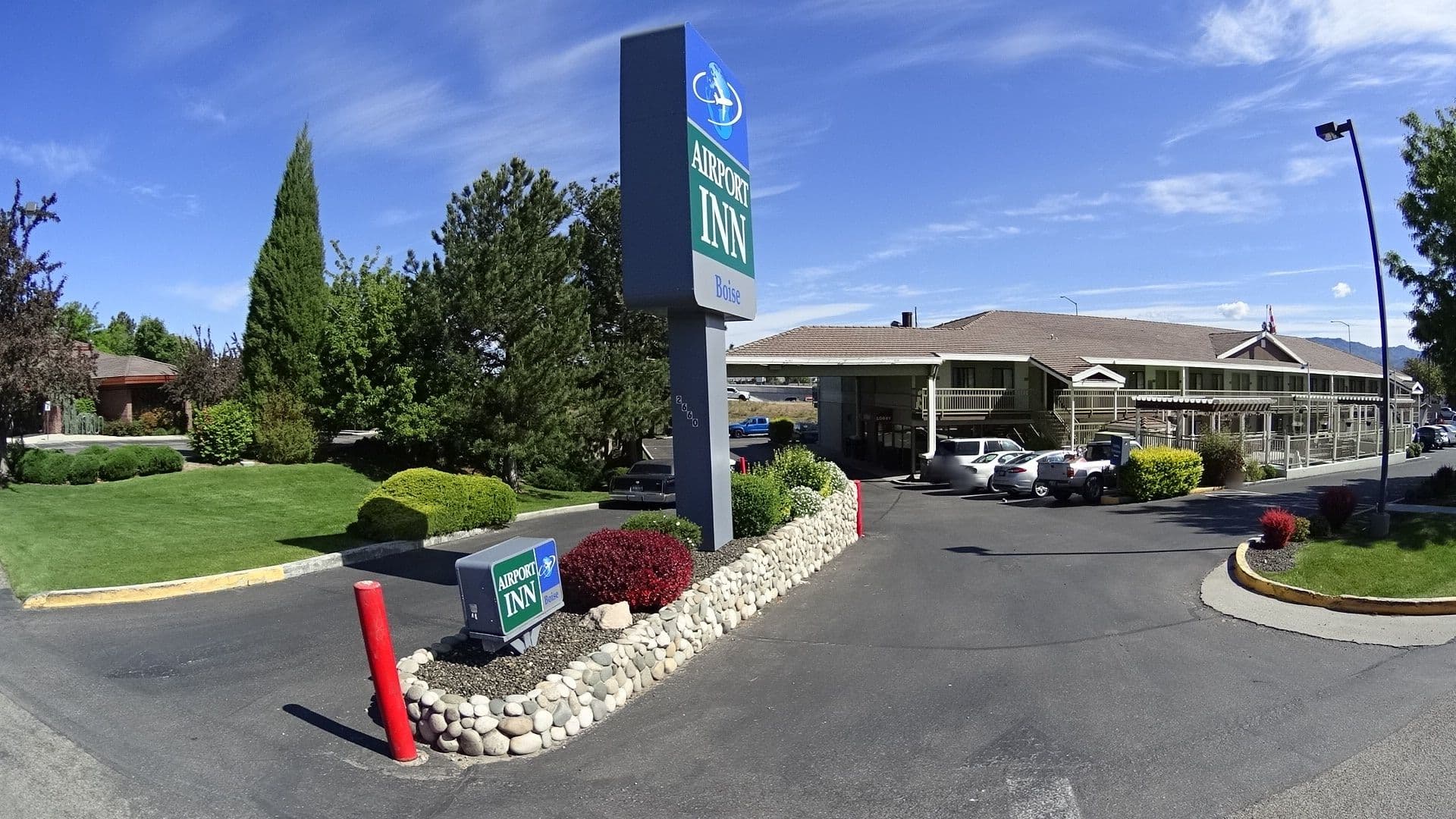 Street view near Airport Inn, Boise — © marker_geo (CC BY-SA · Mapillary)