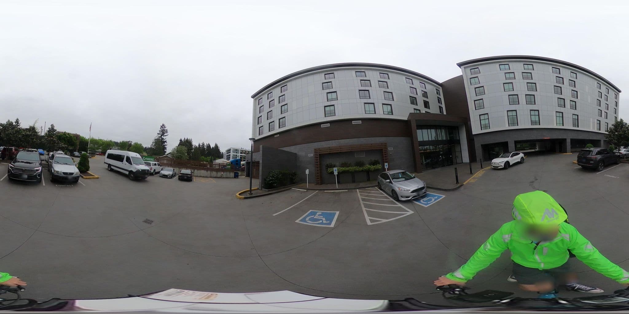 Street view near Hilton Garden Inn, Redmond — © watmildon (CC BY-SA · Mapillary)