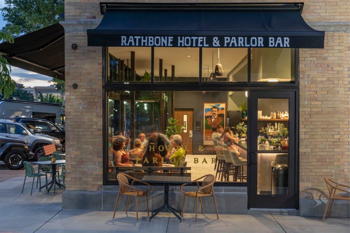 Rathbone Hotel and Parlor Bar, Hotel in Montrose