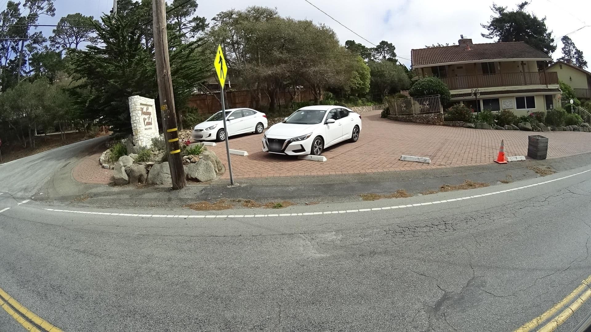 Street view near Vendange Carmel Inn & Suites, Carmel-by-the-Sea — © marker_geo (CC BY-SA · Mapillary)