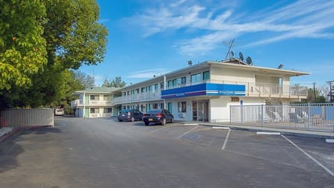 Motel 6 Red Bluff, CA, Motel in Red Bluff