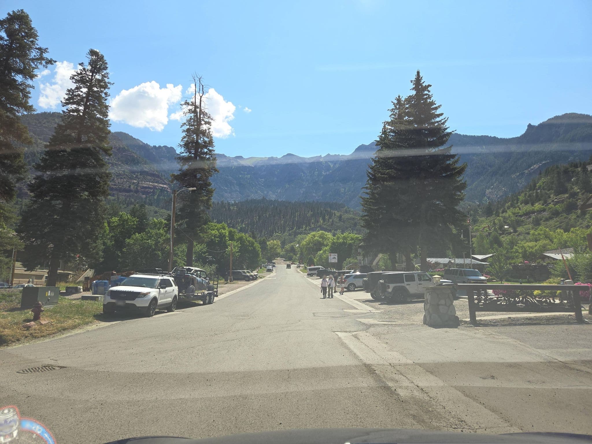 Street view near Box Canyon Lodge and Hot Springs building 2, Ouray — © Montrose_Lyle (CC BY-SA · Mapillary)