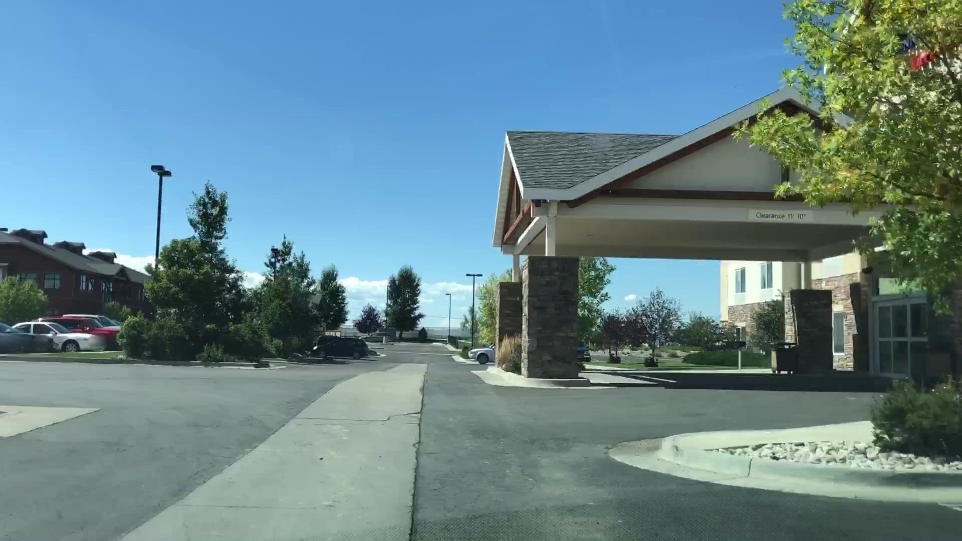 Street view near Fairfield Inn, Laramie — © lvl5 (CC BY-SA · Mapillary)