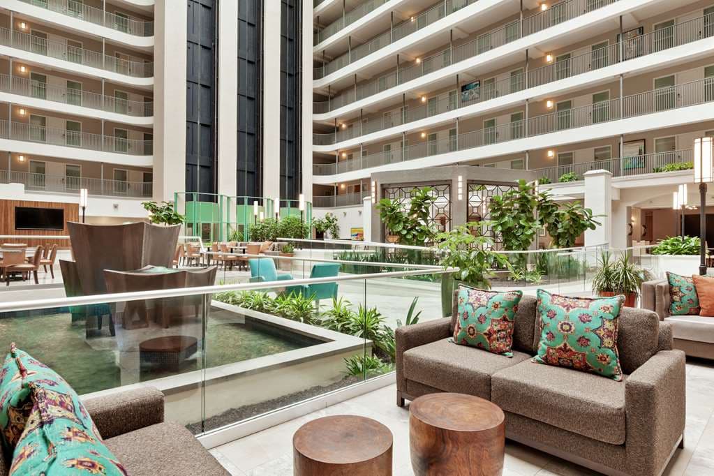 Embassy Suites Santa Ana Orange County Airport, Hotel in Tustin Legacy