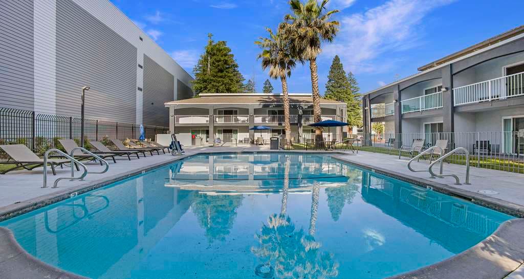 SureStay Plus by Best Western Sacramento North, Hotel in Sacramento