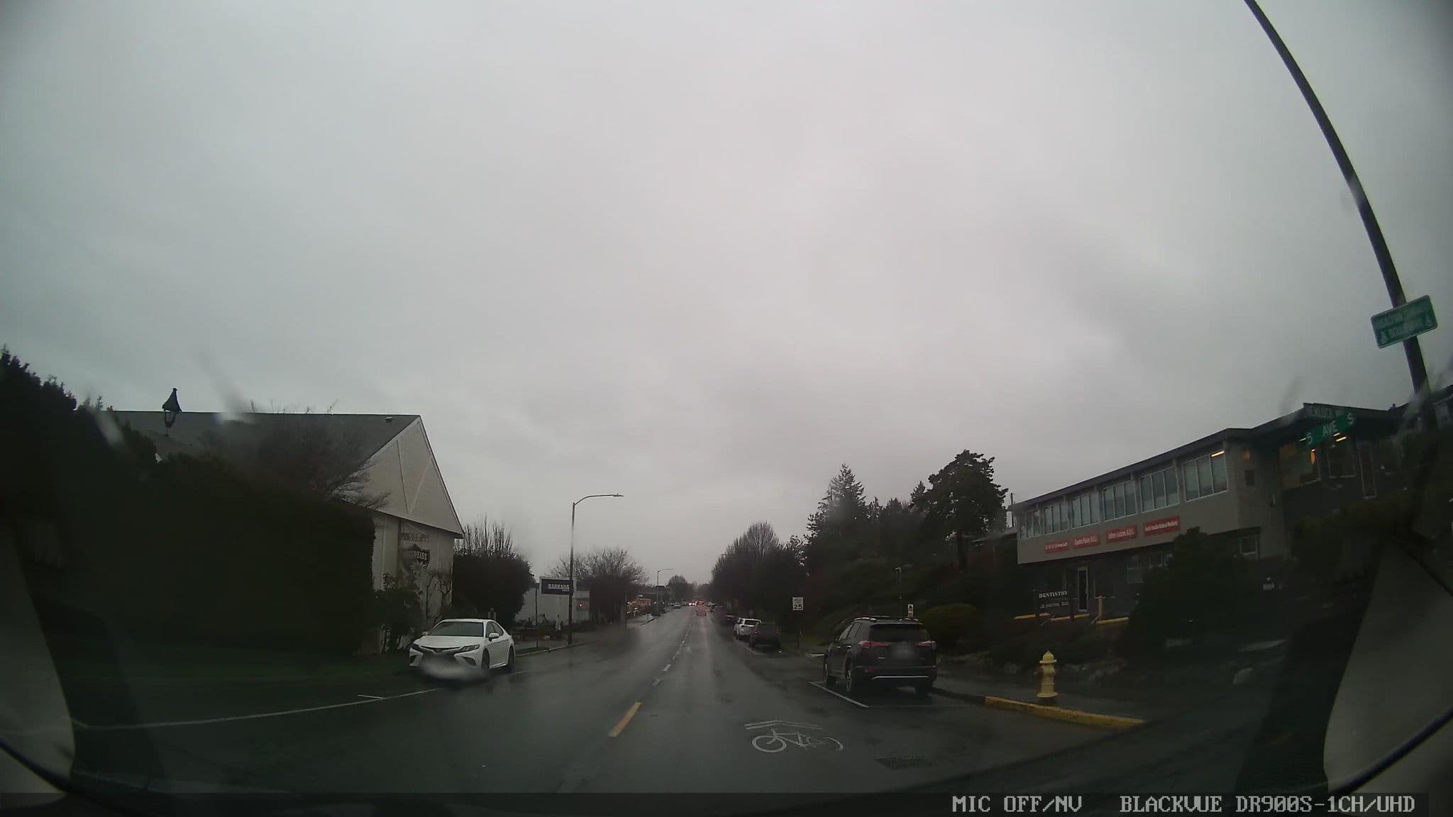Street view near 630, Edmonds — © damnitgetmybeer (CC BY-SA · Mapillary)