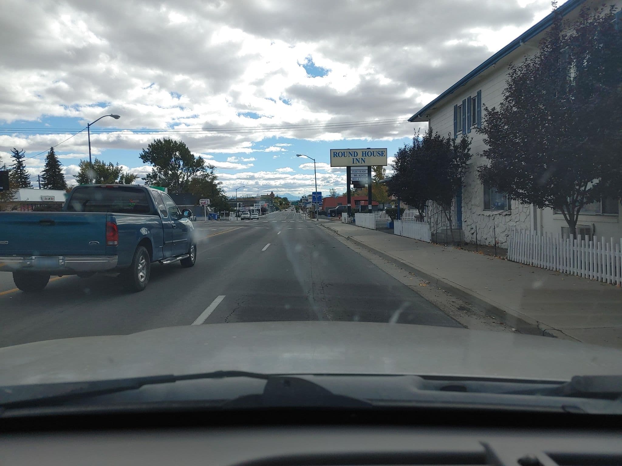Street view near Round House Inn, Carson City — © nmixter (CC BY-SA · Mapillary)