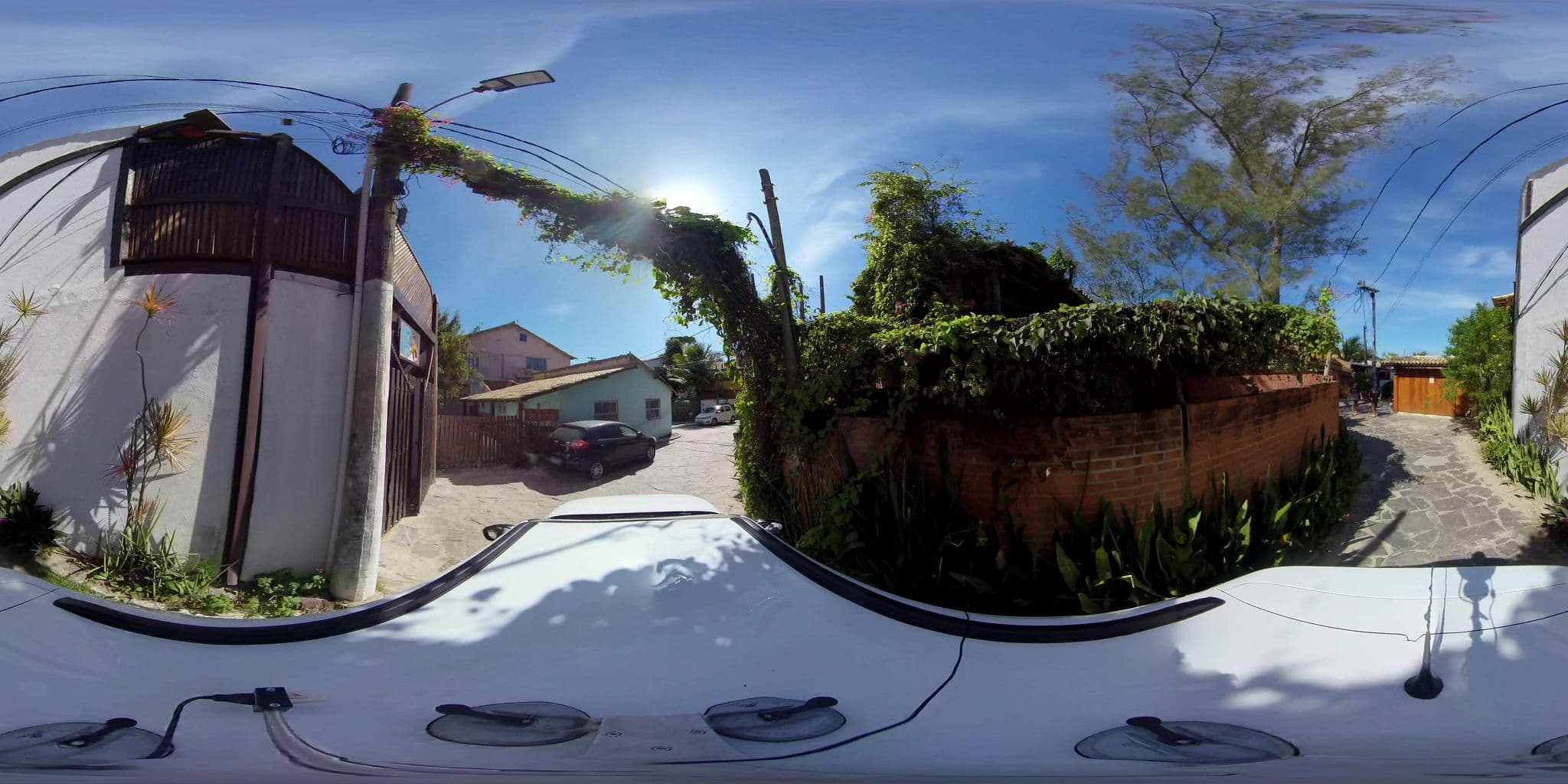 Street view near Chez Pitu, Armação dos Búzios — © 360 (CC BY-SA · Mapillary)