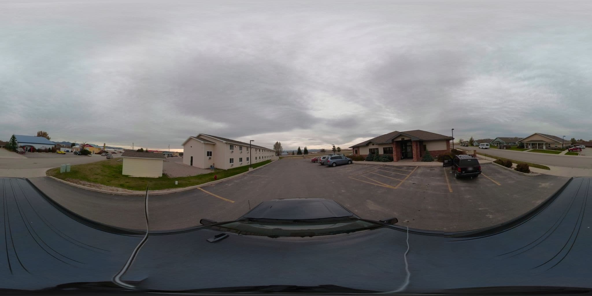 Street view near Super 8, Roundup — © rking (CC BY-SA · Mapillary)