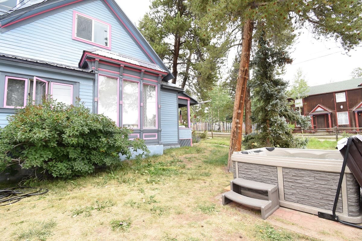 The Mountain Hideaway Lodge, Hotel in Leadville