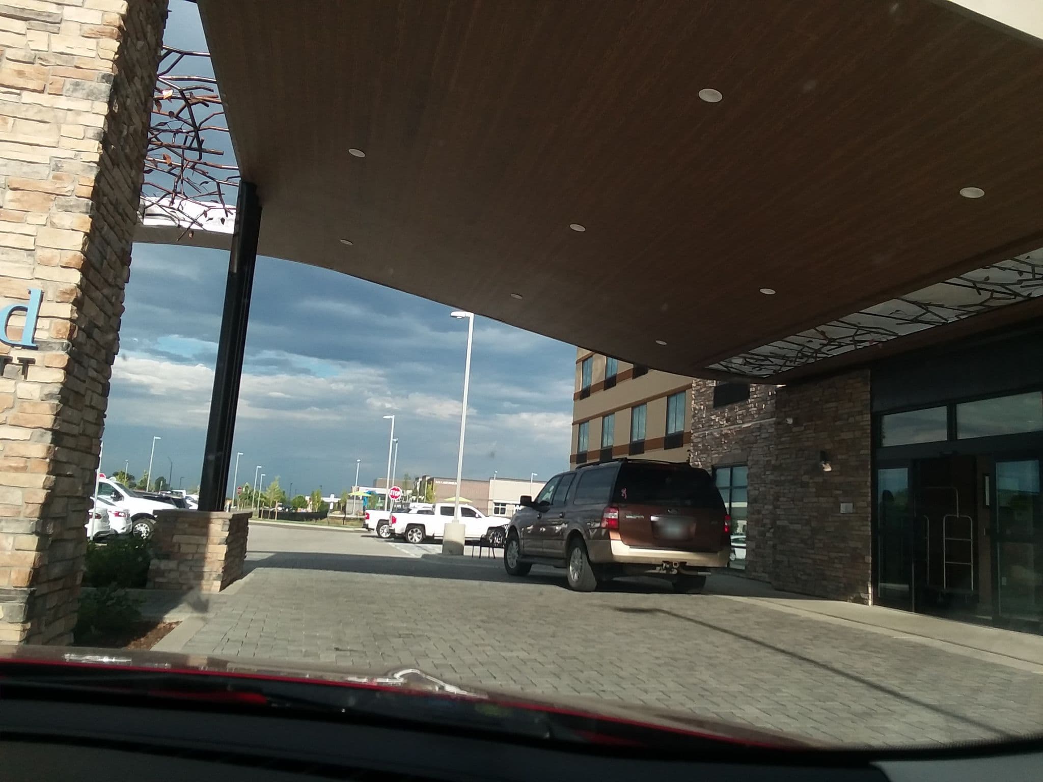 Street view near Fairfield Inn & Suites Fort Collins South, Fort Collins — © shantalb (CC BY-SA · Mapillary)