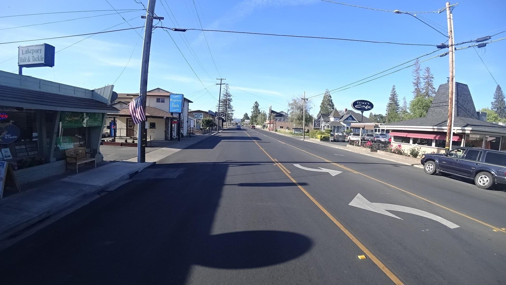 Street view near Regency Inn, Lakeport — © marker_geo (CC BY-SA · Mapillary)