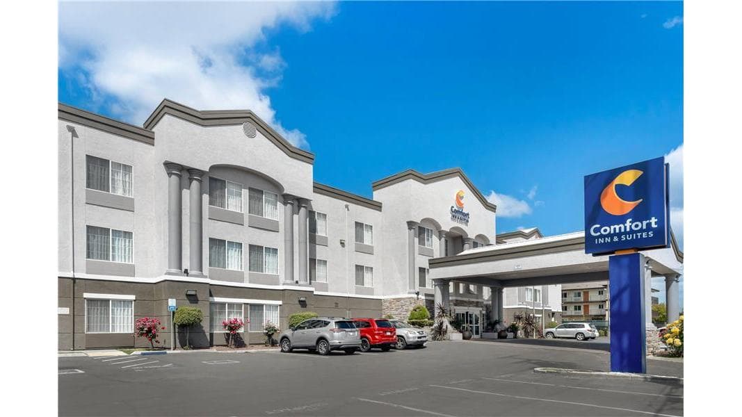 Comfort Inn & Suites Sacramento - University Area, Hotel in Rosemont