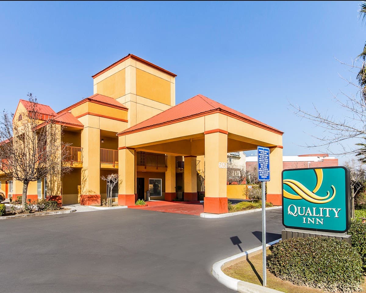 Quality Inn Fresno Near University, Hotel in Old Fig Garden