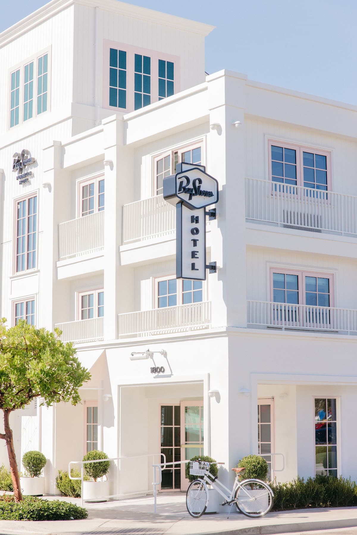 Bay Shores Peninsula Hotel, Hotel in Newport Beach