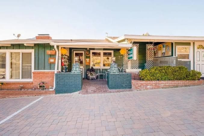 The Kern Lodge, Hotel in Kernville