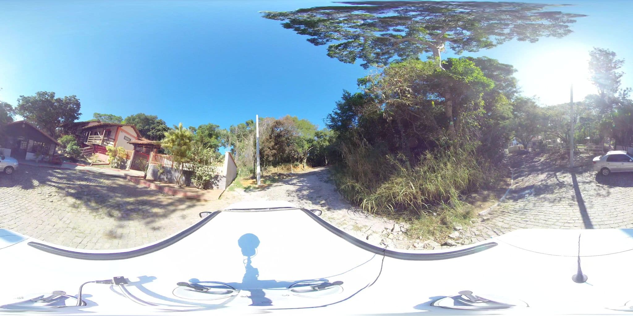 Street view near Hotel Pousada Bugaloo, Armação dos Búzios — © 360 (CC BY-SA · Mapillary)