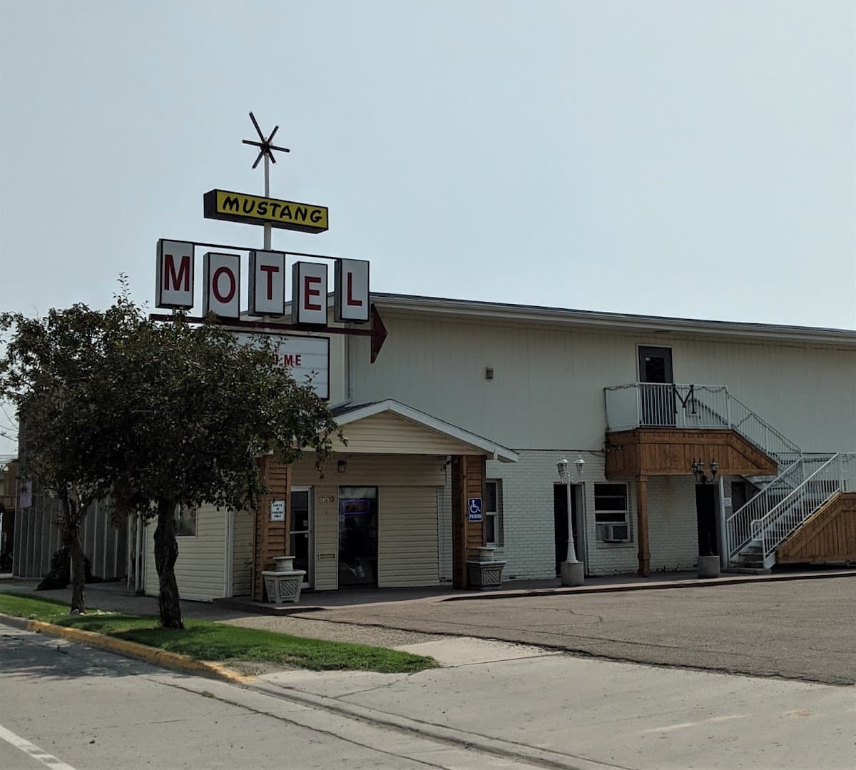 Mustang Motel, Motel in Green River