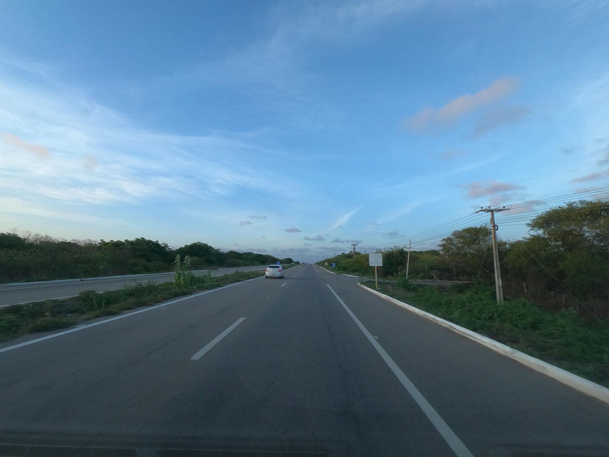 Street view near Camping Aracati Acesso, Aracati — © MuitoAlemdasFronteiras (CC BY-SA · Mapillary)
