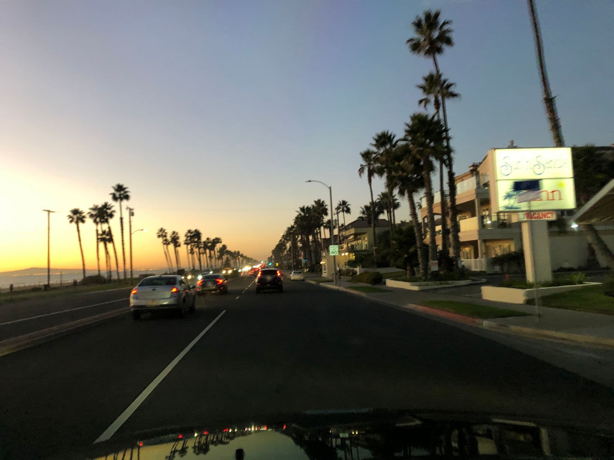 Street view near Sun 'n Sands Motel, Huntington Beach — © cfwarren3 (CC BY-SA · Mapillary)