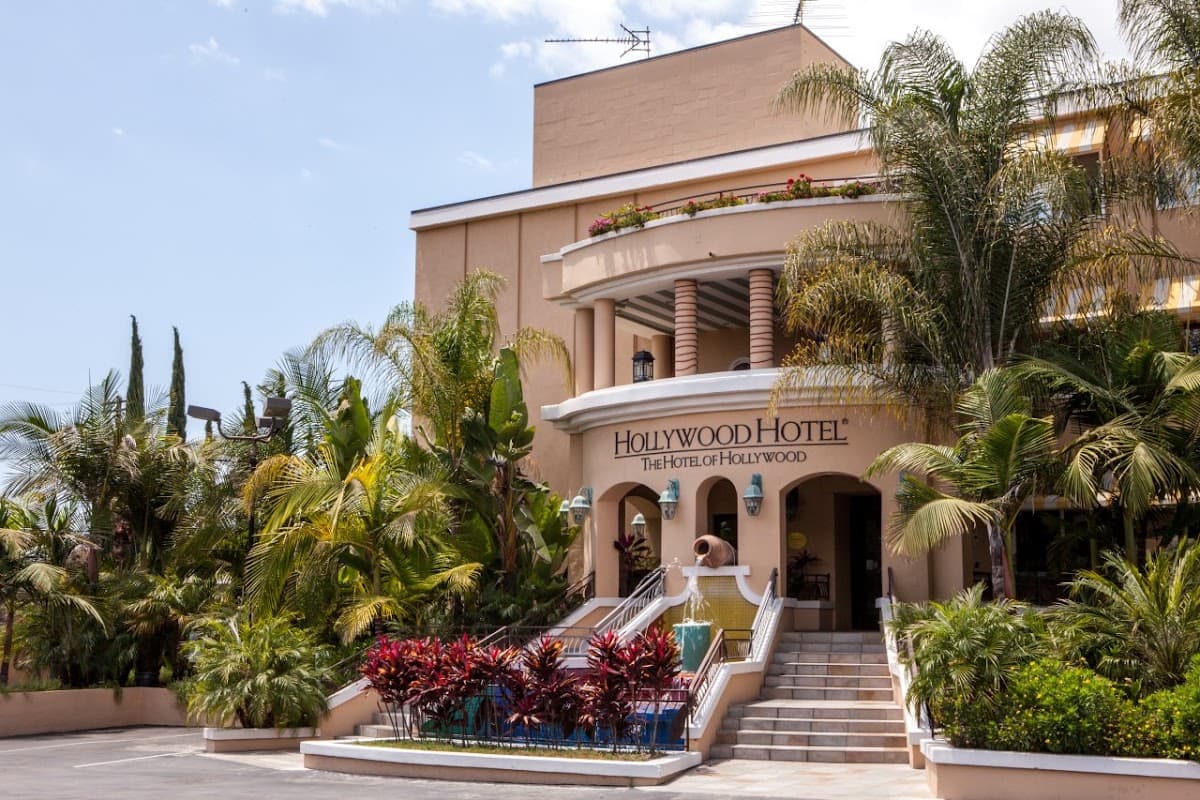 Hollywood Hotel, Hotel in Silver Lake