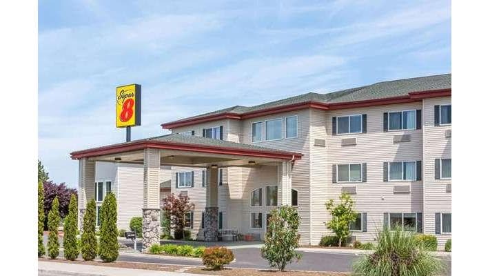 Super 8 by Wyndham Central Pt Medford, Motel in Central Point