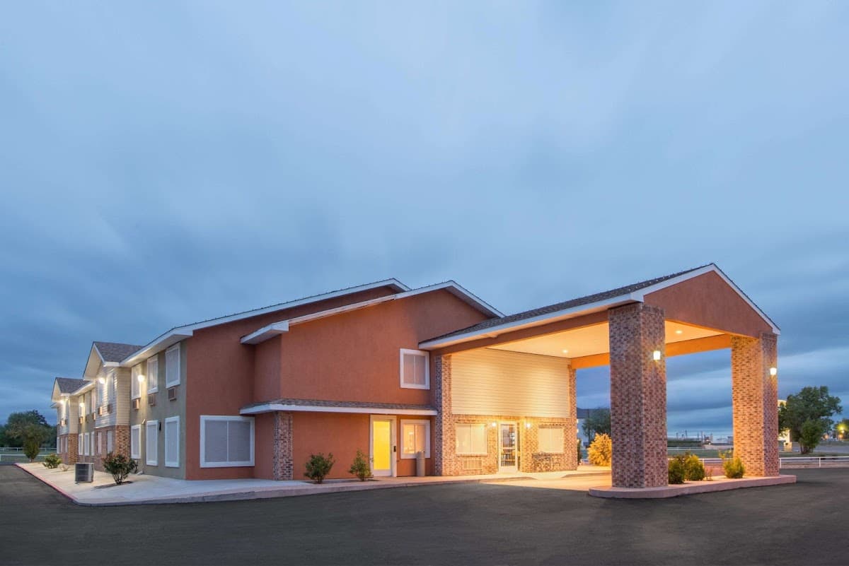 Super 8 by Wyndham Portales, Motel in Portales