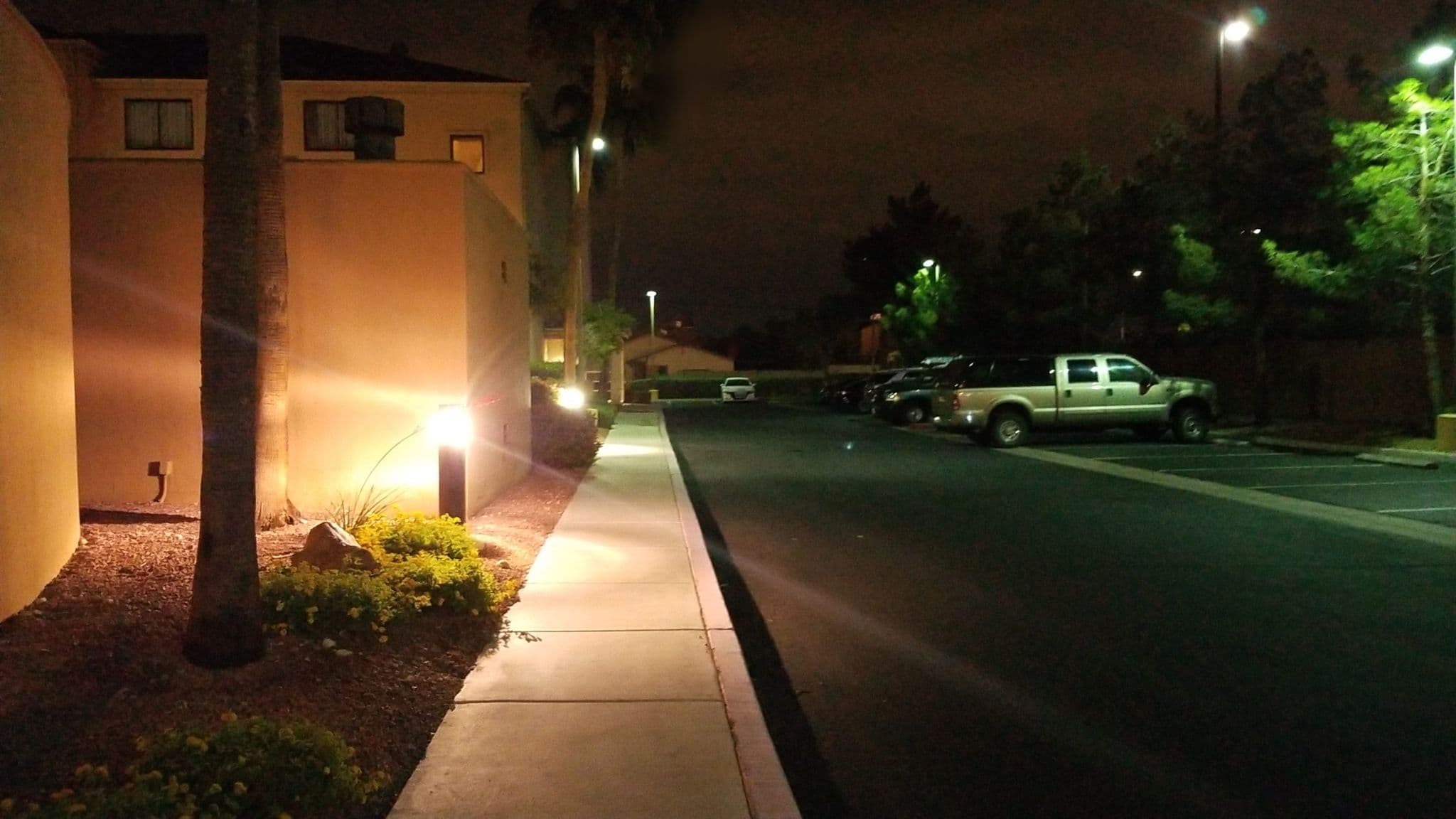 Street view near Sonesta Select Las Vegas Summerlin, Spring Valley — © midnightcomm (CC BY-SA · Mapillary)