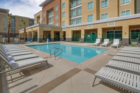 Residence Inn by Marriott Ontario Rancho Cucamonga, Hotel in Rancho Cucamonga