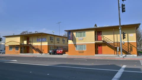 Motel 6 Modesto, CA - Downtown, Motel in Modesto