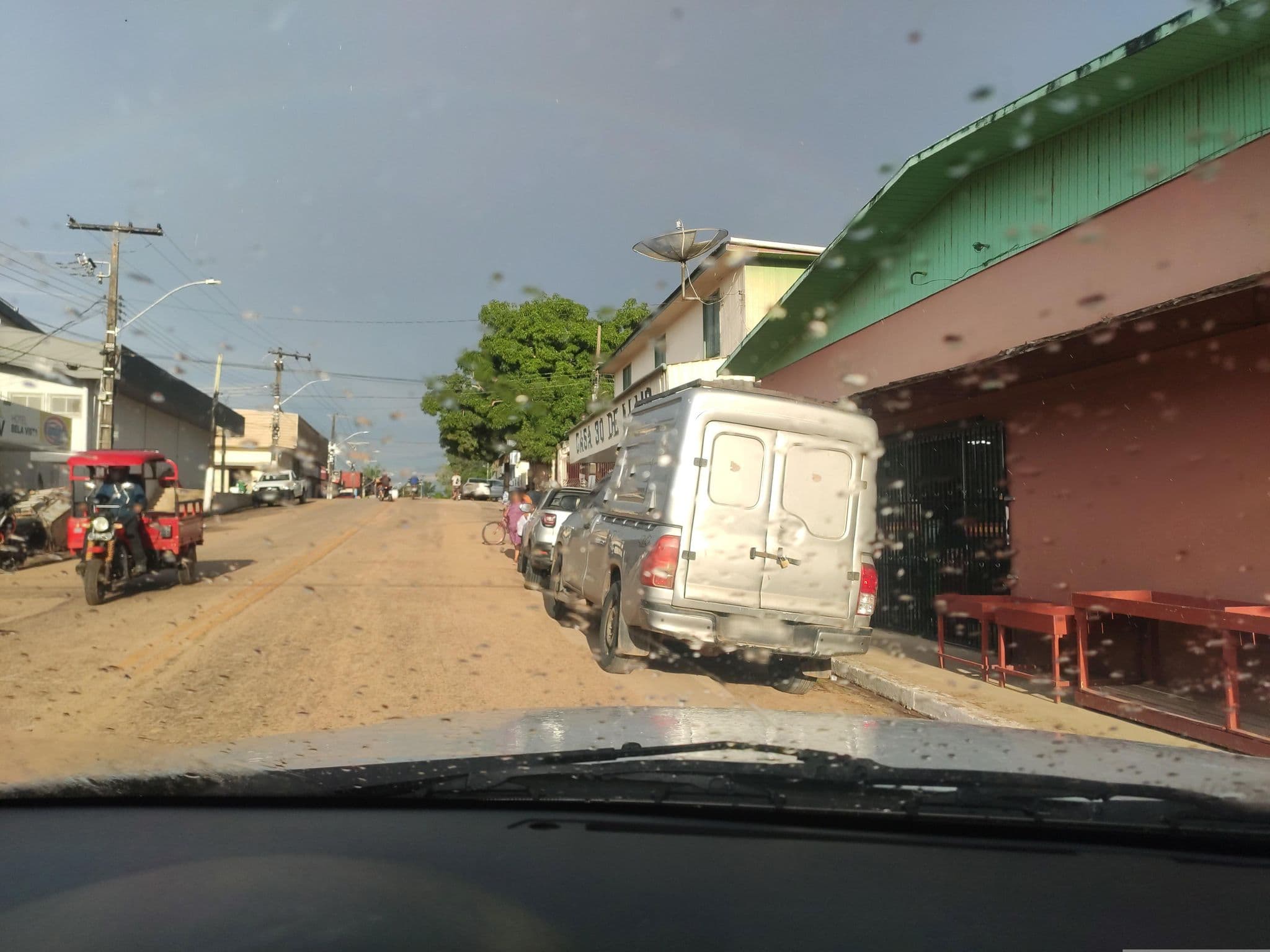 Street view near Hotel Bela Vista, Feijó — © jctubeacre (CC BY-SA · Mapillary)