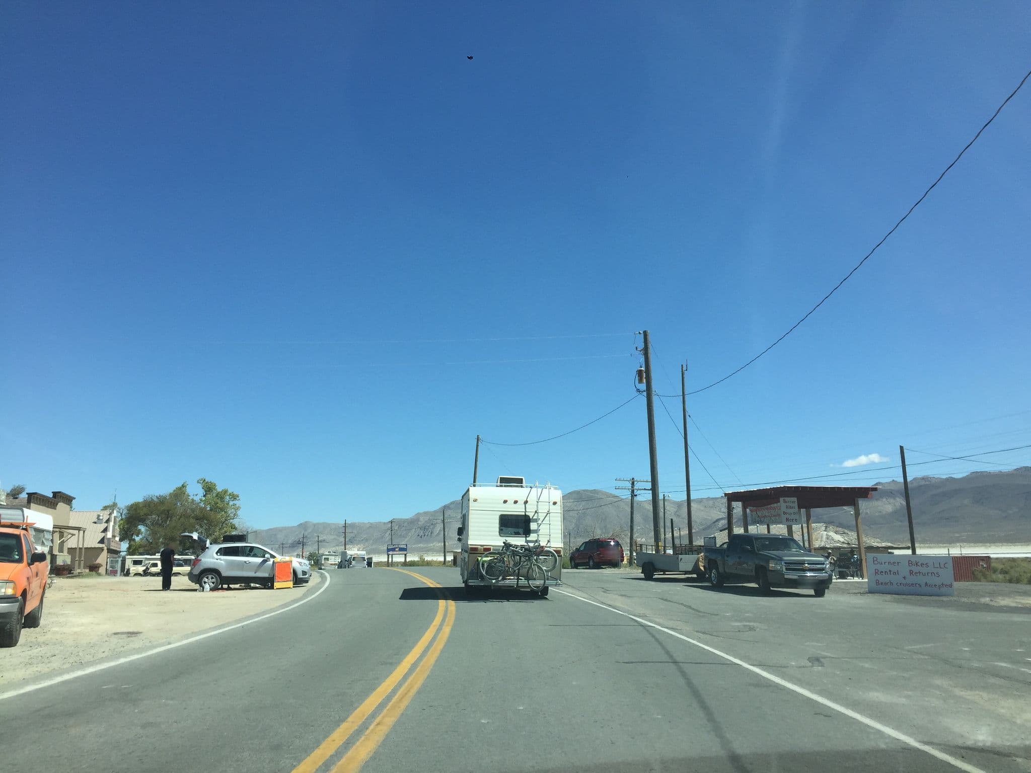 Street view near The Oasis, Lovelock — © denkonstigaasiaten (CC BY-SA · Mapillary)