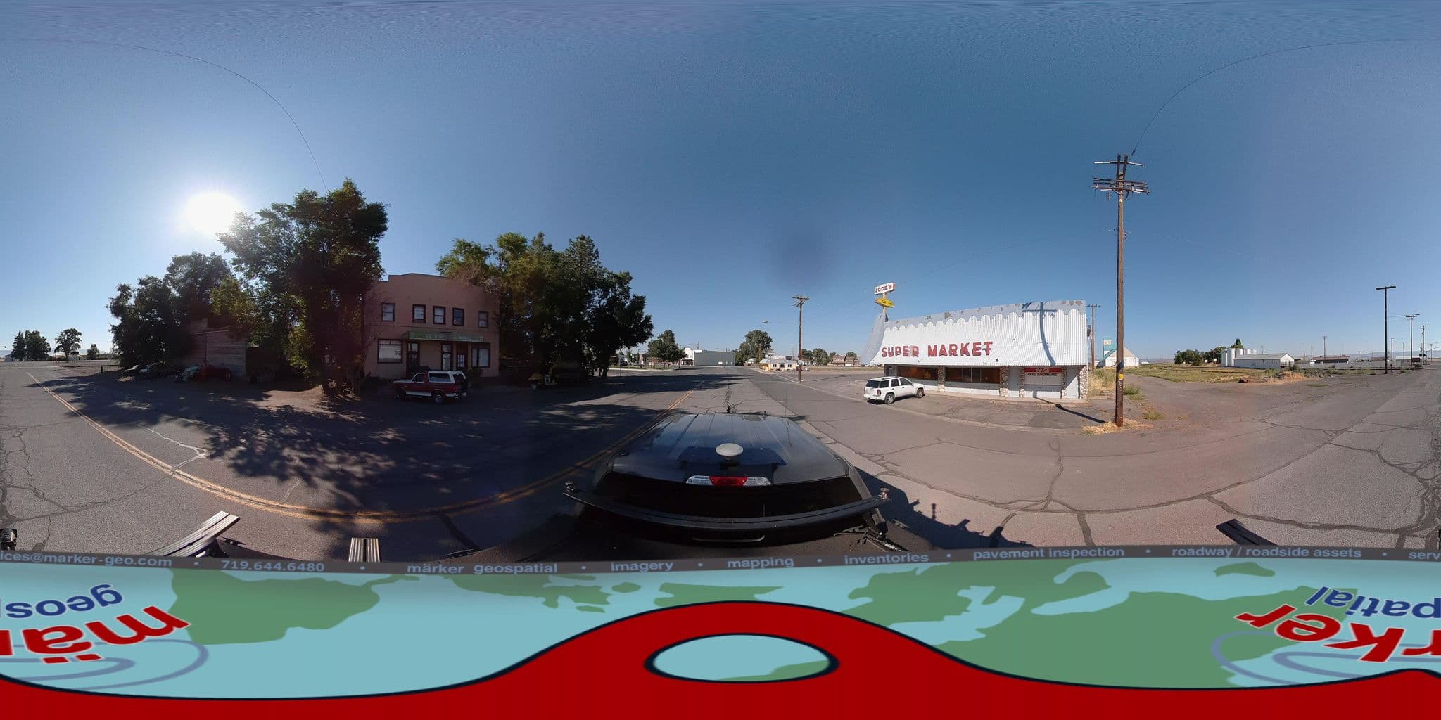 Street view near Tulelake Hotel, Altamont — © marker_geo1 (CC BY-SA · Mapillary)