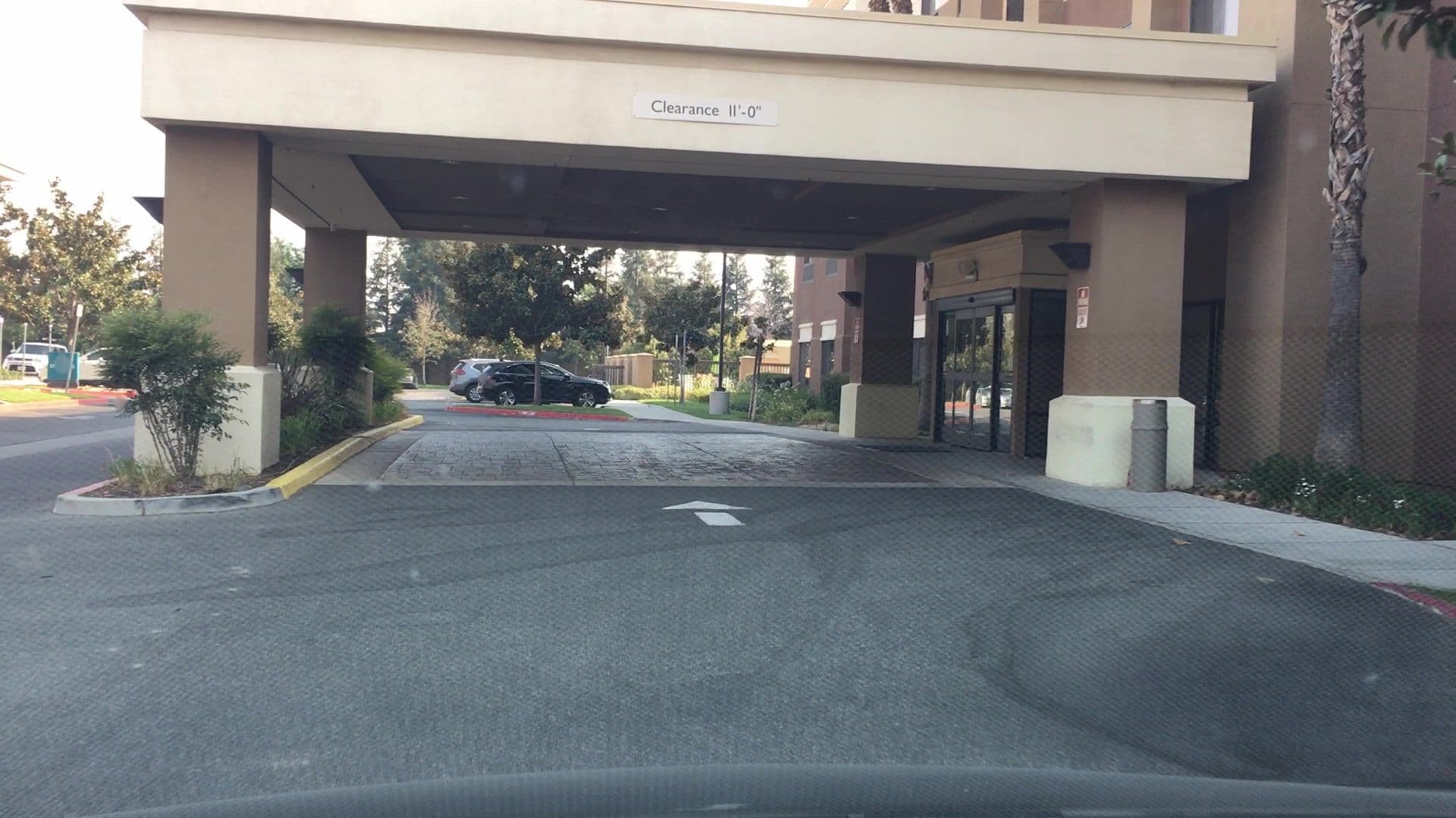 Street view near SpringHill Suites, Old Fig Garden — © lvl5 (CC BY-SA · Mapillary)